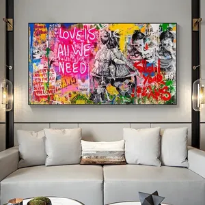 Graffiti Banksy Art Love Adalah Semua Yang Kita Butuhkan Lukisan Minyak Di Atas Kanvas Wall Street Art Poster dan Cetakan Dekoratif Gambar Dekorasi Rumah