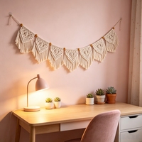 Guirlande triangulaire en macramé de coton Rosa Home, style bohème, tissée à la main avec pompons, lavable, décoration murale 13x95cm, art pour la maison et le salon