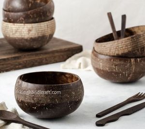 Tazón de Cáscara de Coco Hecho a Mano, Natural, Ecológico, Duradero y Ligero para Smoothies, Ensaladas, Postres, Frutas, Vajilla Reutilizable - Product Image 1