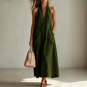 Robe longue décontractée en lin pour femme, col halter en V, sans manches, coupe ample et oversize, avec poches latérales, idéale pour les vacances - Product Image 4