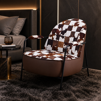 Fauteuil de salon moderne en suède color-block de luxe avec structure en acier carbone durable