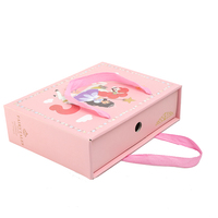 Excellente boîte de transport en carton ondulé rose Recyclable pour vêtements, sacs en papier