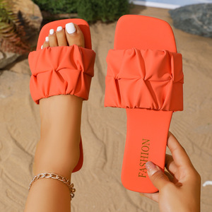 Zapatillas de mujer con diseño plisado, zapatos de verano informales con punta cuadrada y suela plana, versión coreana, cómodos y adelgazantes - Product Image 3