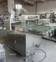 Nouvelle machine à décorer les gâteaux, les biscuits, les tiramisu et les coupes à haute productivité 220V