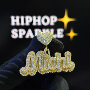 Pendentif Michi tendance personnalisé plaqué or 14 carats, bijoux hip-hop avec moissanite VVS et breloque cœur pour collier - Product Image 3