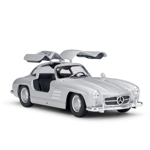 Venta caliente escala 1:24 <span class=keywords><strong>300</strong></span> SL aleación Juguetes Coche modelo simulación Metal coche juguetes Diecast coche para niños adultos colección regalo - Product Image 1