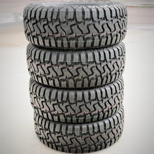 PNEUS À VENDRE Haute Qualité Bon Prix Pneus Commerciaux Pneus pour Camions Légers 33x12.50R18 35x12.50R20 37x13.50R18 R24 - Product Image 2