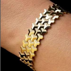 สร้อยข้อมือชุบโรเดียมแบบหนา ดีไซน์ลายรังผึ้งที่เชื่อมต่อกัน เครื่องประดับทันสมัยสำหรับสวมใส่ในชีวิตประจำวัน เพิ่มความหรูหรา - Product Image 1