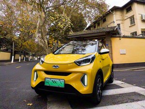 Chery EQ1 piccola Micro auto elettrica formica | Compatta e maneggevole per gli spostamenti urbani - Product Image 5