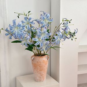 Nouvelle fleur de lys artificielle 3D à 4 têtes en soie, bleu, violet, rose, réaliste, pour décoration intérieure et accessoires de photographie - Product Image 2