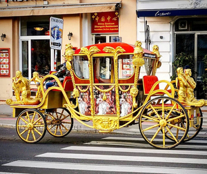 New Style Yiyang Pumpkin Horse Carriage Electric Wedding Sightseeing Cinderella 4-6 People Customized Color Car <b>Paint</b> Iron Frame - Product Image 3