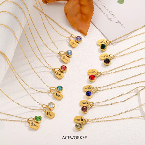 Collares con Piedras de Nacimiento y Flores de Nacimiento |   Colgante de Zirconia con el Signo del Mes de Nacimiento, Chapado en Oro PVD de 18K sobre Acero Inoxidable |   Impermeable e Hipoalergénico - Product Image 2
