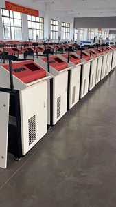 Mini 4-in-1 Multifunktions-Laserschweißgerät 1,5/2/3kW mit Reinigungs-, Schweiß- und Schneidefunktion für Metallrohrschweißen - Product Image 4