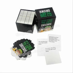 Jeu de cartes personnalisé avec impression couleur intégrale, <span class=keywords><strong>logo</strong></span> personnalisé, cartes de jeu à boire pour fêtes et coffret cadeau (Quantité personnalisable) - Product Image 1