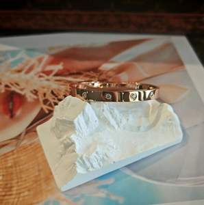 थोक फैशन गहने 18k सोने की प्लेटेड स्टेनलेस स्टील फुल डायमंड ज़िरकॉन चूड़ियों को महिलाओं के लिए क्यूफ बोंगल कंगन - Product Image 4