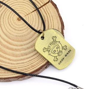 Collar <span class=keywords><strong>de</strong></span> Anime One Piece, Colgante <span class=keywords><strong>de</strong></span> Perro con el Sombrero <span class=keywords><strong>de</strong></span> <span class=keywords><strong>Paja</strong></span> <span class=keywords><strong>de</strong></span> Luffy y el Logo <span class=keywords><strong>de</strong></span> la Calavera - Product Image 4