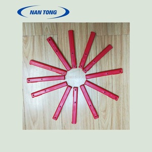 Poussoir de livre en plastique rouge pour machine à relier Nantong, pièce manuelle pour équipement de reliure parfaite et agrafage à cheval - Product Image 2