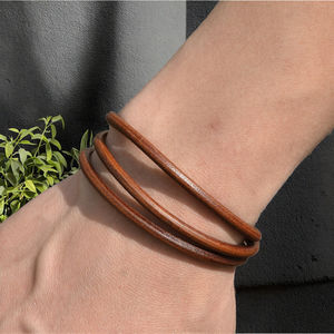 Bracelets vintage pour femmes en cuir véritable, simples, en cuir de vache brun, bouton neutre, style hip-hop punk, accessoires, bijoux tissés à la main - Product Image 3