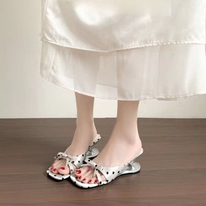 Sandalias Plateadas con Puntos, Tacón Cuadrado, Punta Abierta, Decoración de Lazo, Elegantes Zapatos de Verano para Mujer - Product Image 2