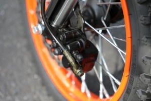 รถมอเตอร์ไซค์ไฟฟ้า US Warehouse WISH01 รุ่น Moped 1500W มอเตอร์กลาง ความเร็วสูง โช้คอัพไฮดรอลิก สำหรับผู้ใหญ่ รถมอเตอร์ไซค์วิบาก  มอเตอร์คู่ 500W (100 - Product Image 6