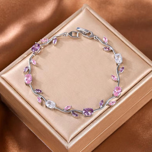 Braccialetto con Fiori Colorati Placcato Oro, Regalo <span class=keywords><strong>per</strong></span> <span class=keywords><strong>San</strong></span> <span class=keywords><strong>Valentino</strong></span>, Gioiello a Forma di Ramo <span class=keywords><strong>per</strong></span> Anniversario - Product Image 4