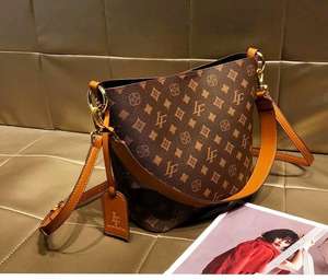 女士奢华真皮手袋大容量菜篮子包复古时尚设计广州批发 - Product Image 3