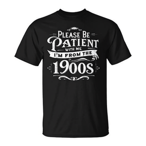 S'il vous plaît, soyez patient, je viens du style vintage des années 1900, t-shirt unisexe à col rond et manches courtes, promotionnel pour adultes - Product Image 2
