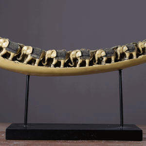 รูปปั้นเรซินเทียมงาช้างเทียมศิลปะหรูหราเครื่องประดับเรซิ่นที่เป็นมิตรกับสิ่งแวดล้อมสำหรับตกแต่งโต๊ะหรือบ้าน - Product Image 3