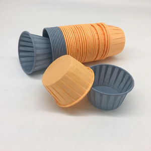 Cartine per Cupcake Grigio Neutro Arancione con Bordo Doppio Arrotolato, Non Rivestite, Impermeabili, per Alimenti, Resistenti al Calore, per Pane e Zucchero - Product Image 2