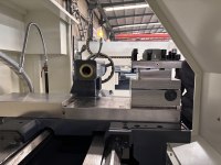 Mesin Bubut CNC Horizontal Heavy Cutting CK6150 dengan Gear 3 Langkah, Lubang Spindle 82mm, Mesin Bubut Logam CNC