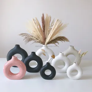 Doughnut vase Home Decor Modern Minimalist Vase,White Ceramic Vase for Centerpieces,Kitchen,Office, Living Room,Weddi