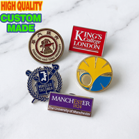 Broches personnalisées en alliage de zinc émaillé : Emblèmes prestigieux d'instituts académiques, badges commémoratifs pour la convocation