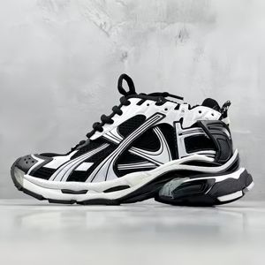 Wholesale Luxury Retro Designer Running Shoes Breathable <b>Cushioned</b> Streetwear Chunky Sneakers for Casual & Sports - Product Image 2