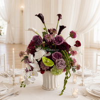 Centre de table de mariage de luxe haut de gamme, arrangement floral artificiel pour la location d'événements et la décoration de table
