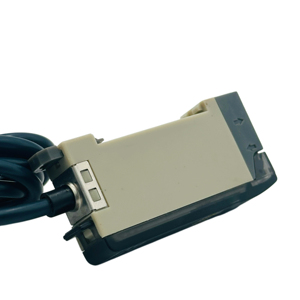 คอนโทรลเลอร์อัตโนมัติ E3X-A11 ของแท้ใหม่ มีสินค้าในสต็อกสำหรับ PLC - Product Image 4