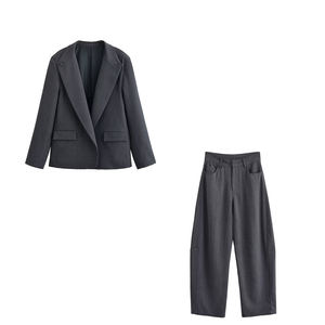 Conjunto de Blazer y Pantalones Asimétricos Personalizados para Mujer 2026, Traje Formal de Dos Piezas para Oficina, OEM/ODM por Fábrica de Ropa China - Product Image 1