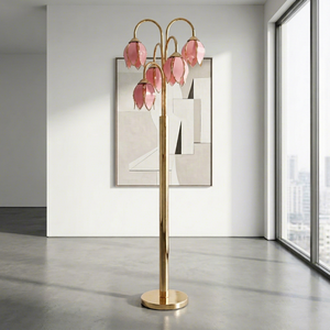 Lampadaire Tulipe Rose Haute pour Coin de Salon - Luminaire sur Pied avec Base Dorée E26 - Product Image 1