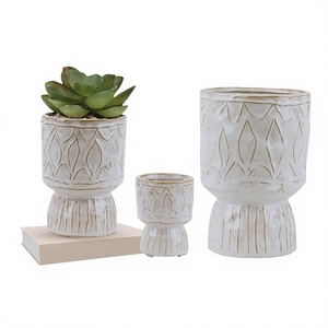 Jardinière en céramique ondulée - Product Image 1