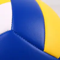 Palla da pallavolo in microfibra PU con tocco gonfiato ultraleggero da spiaggia di dimensioni 5 di nuovo arrivo con macchina specializzata