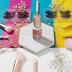 Pegamento de Pestañas en Gel de Secado Rápido Sin Hidroquinona con Logotipo Personalizado, Ofrece 7-8 Semanas de Retención, Resistente al Agua - Product Image 6