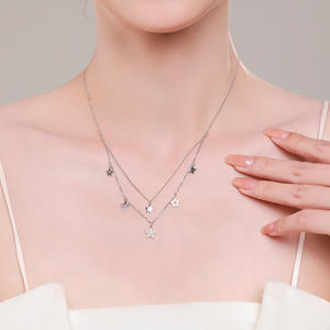 Collar con Colgante de Estrella de Doble Capa de Plata de Ley S925 con Circonita, Tema Cielo Estrellado - Regalo de San Valentín para Mujer - Product Image 2