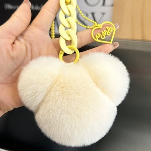 Porte-clés léger pour voiture, pendentif fait main en forme de cœur, design panda rouge, pour décoration de <span class=keywords><strong>sac</strong></span> à <span class=keywords><strong>dos</strong></span> et cadeau d'anniversaire - Product Image 5