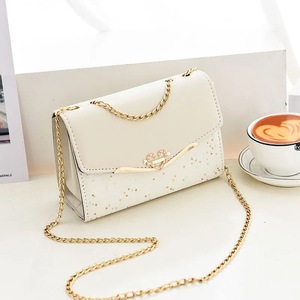 SH0057 <span class=keywords><strong>Sacs</strong></span> <span class=keywords><strong>à</strong></span> <span class=keywords><strong>main</strong></span> et pochettes <span class=keywords><strong>tendance</strong></span> pour femmes, design élégant avec pendentif perle, portables, imperméables, vente chaude par le créateur - Product Image 4