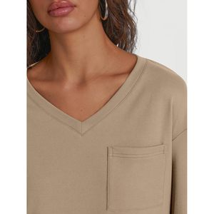 Trendy Queen Womens Camisas casuales de manga larga con cuello en V y bolsillo Otoño Moda Tops al aire libre - Product Image 3