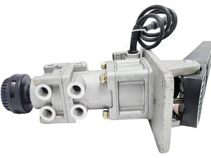 Pompe principale de frein haute performance pour les systèmes de freinage de camion Puissance de freinage supérieure Taille appropriée pour une installation facile Nouveau - Product Image 2