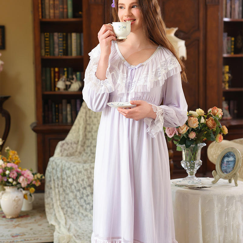 สีม่วงอ่อน