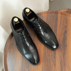 Zapatos de Cuero Personalizados de Alta Gama para Hombre, Estilo Brogue, Diseño Británico Retro, Adecuados para Ocasiones Formales de Negocios y Casuales - Product Image 5