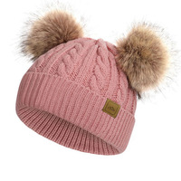 Gorros de Invierno para Niños al por Mayor, 100% Algodón, Tejidos a Crochet, con Doble Pompón de Piel Sintética, Etiqueta Personalizada, Gorros para Bebés