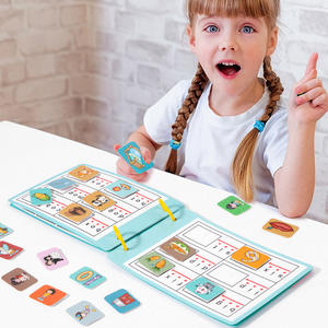 Livre d'activités Montessori pour enfants, familles <span class=keywords><strong>de</strong></span> mots CVC, jeu <span class=keywords><strong>de</strong></span> <span class=keywords><strong>lecture</strong></span> et d'orthographe, jouet éducatif certifié CPC CE EN71 - Product Image 4