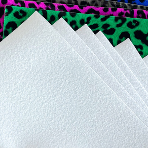 Tessuto Sintetico con Stampa Leopardata in Ecopelle, Design a Motivi Animali, Rivestimento in PU a Specchio per Tappezzeria/Borse - Product Image 3